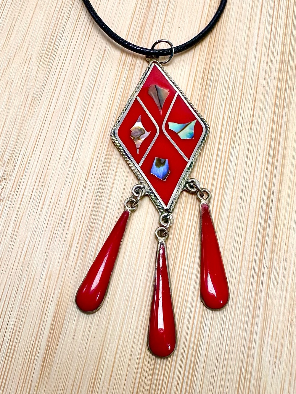 ❤️Alpaca Mexico Red Enameled Pendant